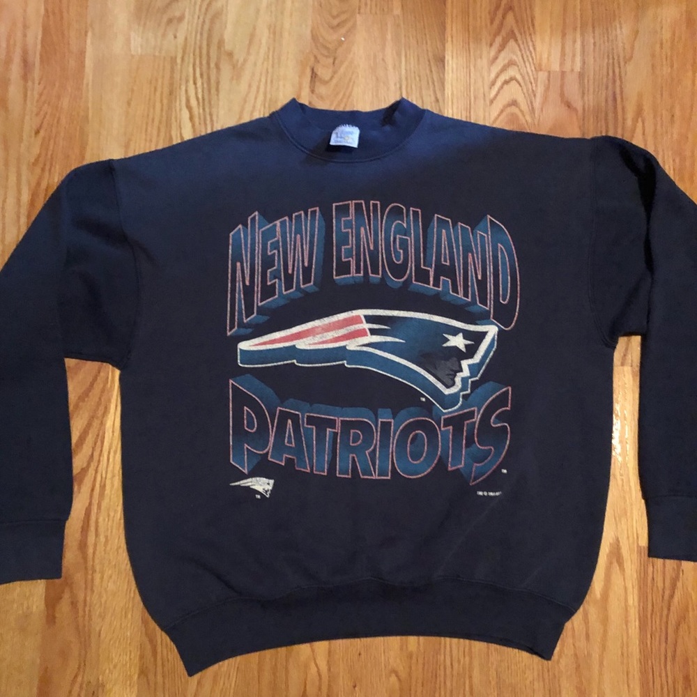 🏈 VINTAGE 1994 New England Patriots Crewneck 🏈